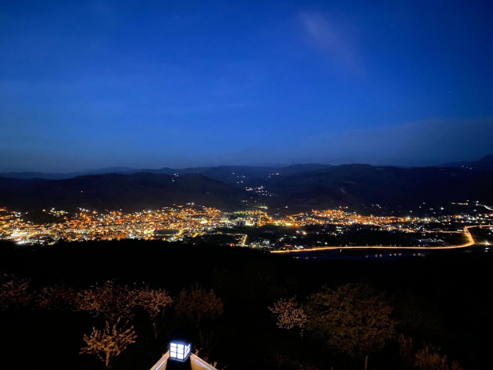 Vila Dean Berat Exteriér fotografie