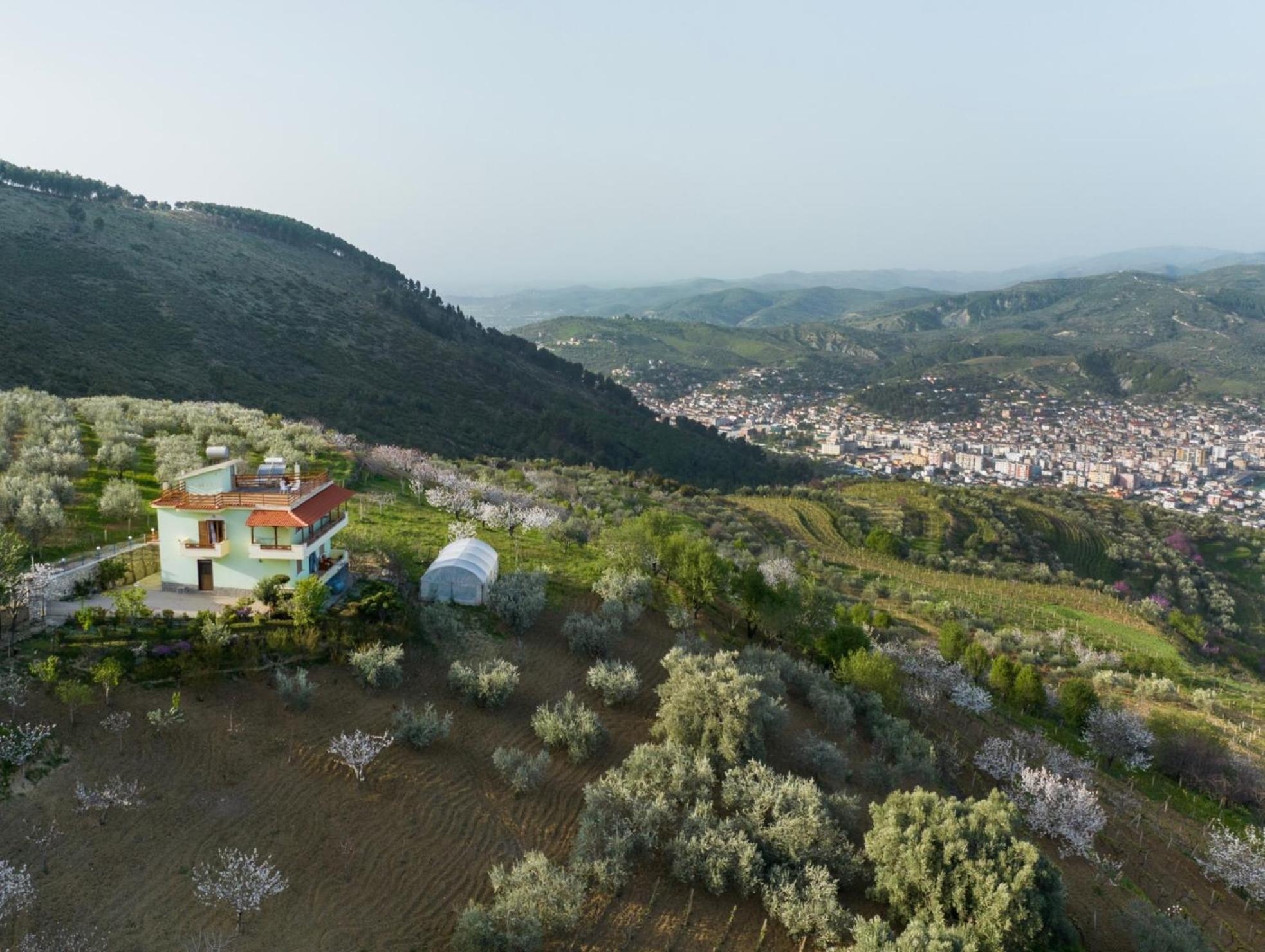 Vila Dean Berat Exteriér fotografie